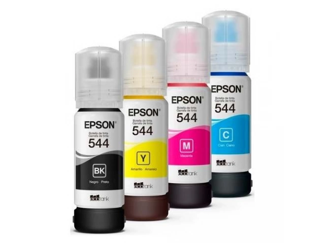 Impresora Epson L3560 EcoTank siendo gestionada mediante la app Epson Smart Panel en un smartphone, junto a las botellas de tinta de alto rendimiento. Comprá en Avlis Uruguay.