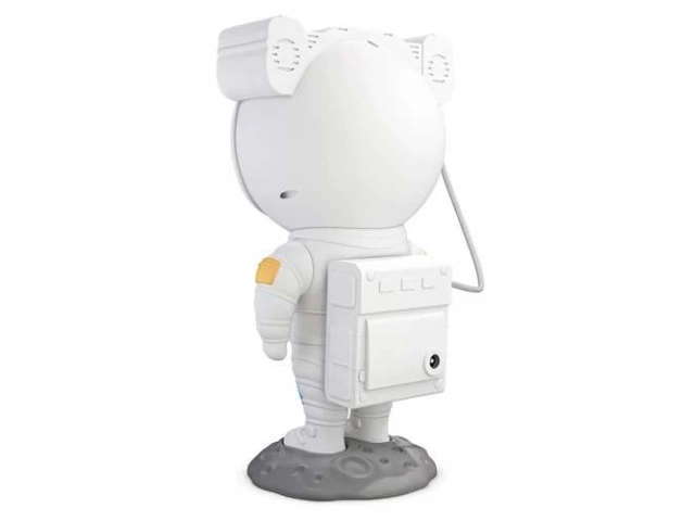 Detalle del proyector astronauta mostrando su diseño y el control remoto para cambiar los efectos de galaxia y estrellas. Disponible en Avlis.