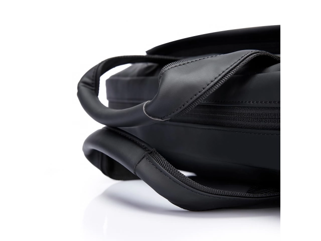 Lleva tu portátil con estilo y seguridad. Bolso Bange 15.6" con diseño antirrobo, resistente al agua y puerto de carga USB. ¡Protección premium para tu equipo!