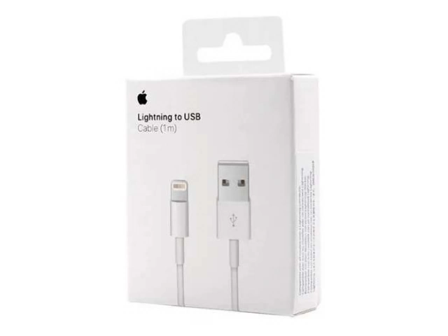 Cable Lightning original de 1 metro para iPhone conectado a un dispositivo Apple, demostrando carga y transferencia de datos, en Avlis.
