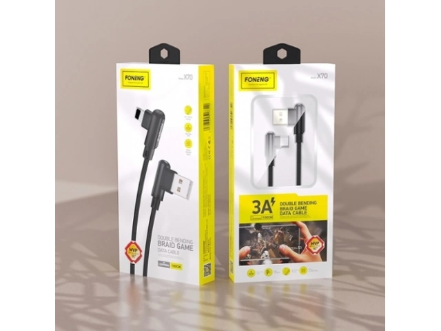 Cable Foneng X70 Micro USB con conector de 90 grados conectado a un celular en modo horizontal, mostrando su comodidad para jugar o ver videos mientras carga. 3A. Avlis.