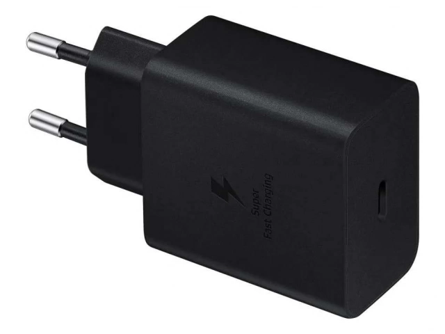 Experimentá la carga ultra rápida con el cargador Samsung de 45W y su cable especial de 5 Amperios. Ideal para dispositivos de alta gama. Avlis Uruguay