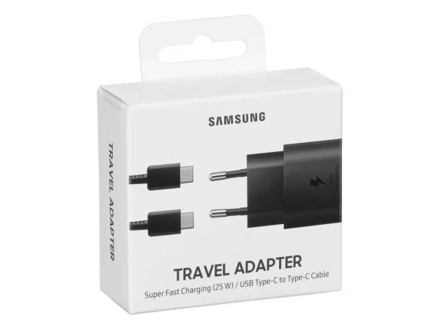 Primer plano del cargador Samsung original de 25W en color Negro, mostrando su puerto USB-C PD y el cable Tipo-C a Tipo-C original incluido. Carga rápida en Avlis.