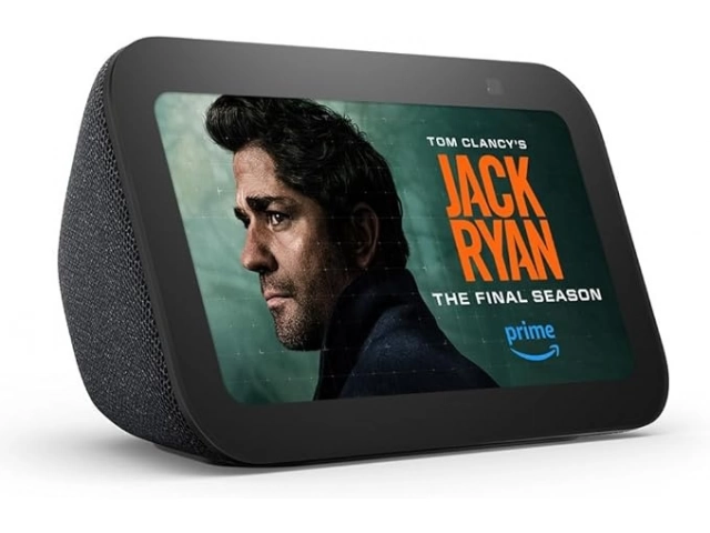 Vista frontal del Amazon Echo Show 5 (3ra Generación) en color Charcoal, mostrando su pantalla táctil de 5.5 pulgadas.