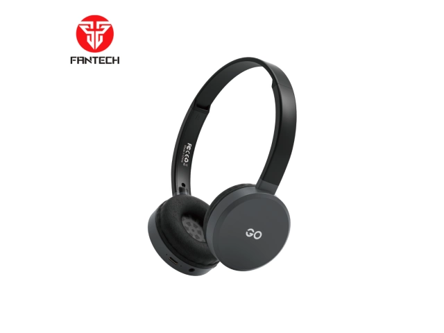 Vista lateral de los Fantech WH02 mostrando su estructura liviana tipo on-ear.