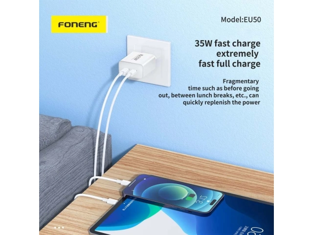 Cargador Foneng EU50 35W en color blanco, diseño compacto y con doble puerto de carga rápida, ideal para viajes y uso diario. Comprar en Avlis.