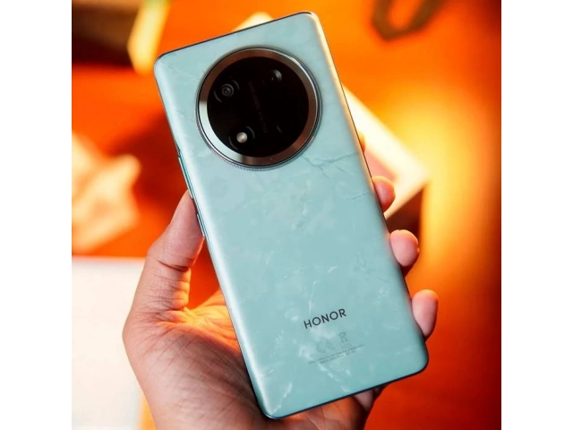 El Honor Magic 7 Lite con iconos que representan la gran capacidad de RAM y almacenamiento, simbolizando su potencia.