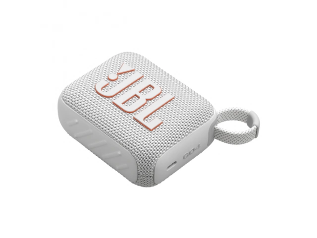 Imagen del JBL Go 4 White en posición inclinada resaltando su diseño moderno.