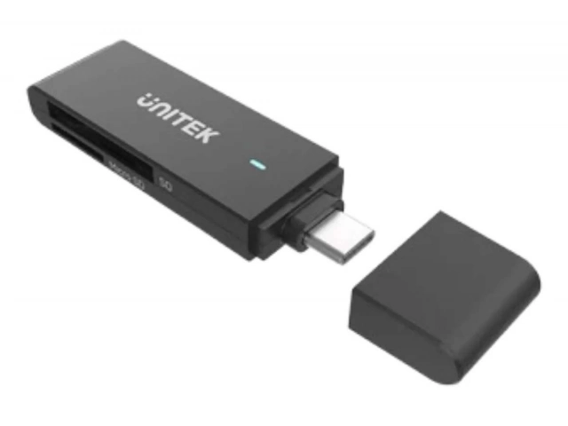 Lector de tarjetas de memoria Unitek USB 3.0 de alta velocidad para SD y MicroSD, diseño compacto, disponible en Avlis Maldonado, Uruguay.