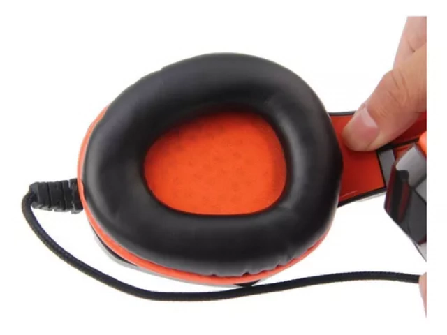 Almohadillas suaves del auricular Meetion HP010 que ofrecen comodidad durante largas sesiones.