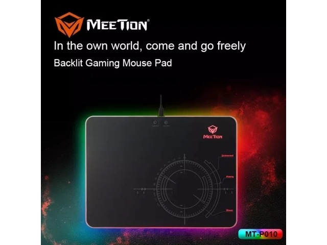 Detalle de los bordes cosidos y la base antideslizante del MousePad Meetion MT-P010, disponible en Avlis Uruguay.