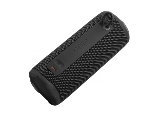 El JBL Grip Black, elegante y robusto (IP68), ofrece 16W de sonido JBL Pro y 14 horas de autonom&iacute;a.