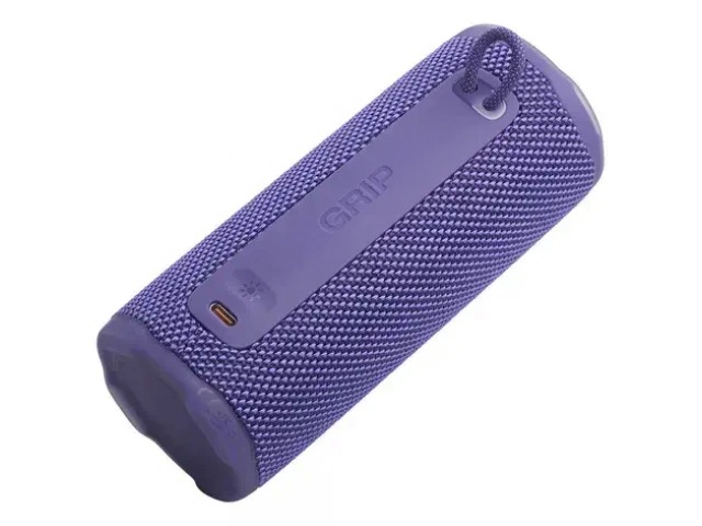 El parlante JBL Grip Violet combina potencia (16W) y estilo. Totalmente resistente al agua y polvo (IP68) El parlante JBL Grip Violet combina potencia (16W) y estilo. Totalmente resistente al agua y polvo (IP68)