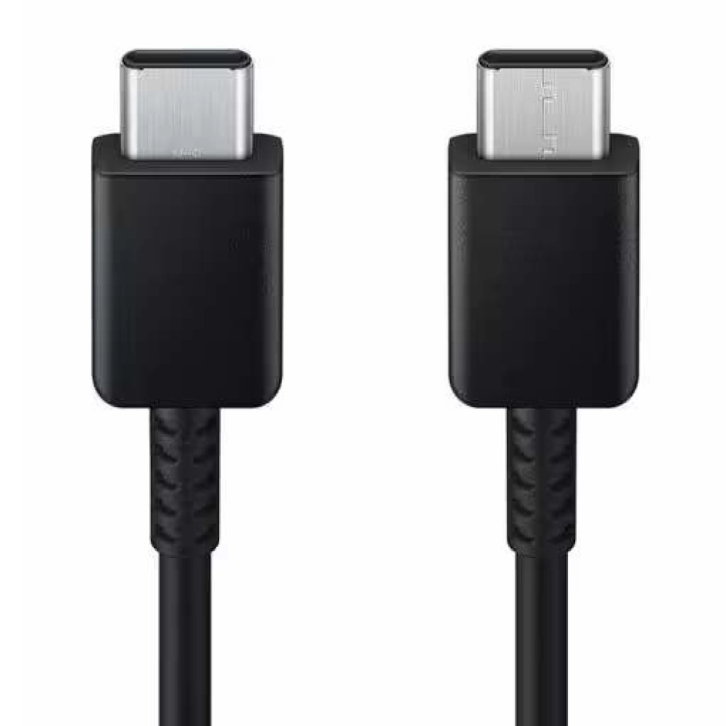 Detalle de los conectores USB-C reforzados y duraderos del cable Samsung original de 1.8m y 5A, diseñados para rendimiento y longevidad. Avlis Uruguay.