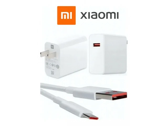 Detalle de los puertos laterales (USB-C, ranura microSD) de la Tablet ONN 7" 2022 Charcoal, mostrando sus opciones de conectividad y expansión de almacenamiento en Uruguay.