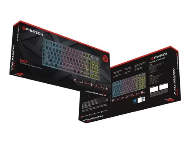 Fotografía del embalaje original del teclado Fantech K613 TKL II, mostrando su presentación profesional.