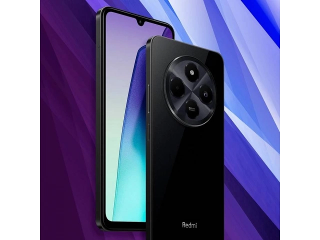 Primer plano de la cámara frontal de 13 MP del Redmi 14C, ideal para selfies de alta calidad.